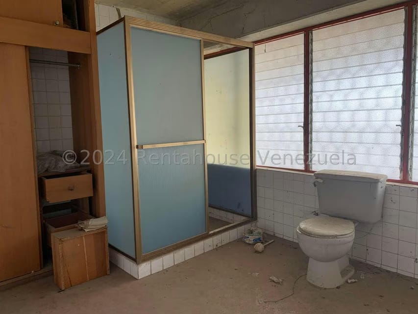 Comercial (Edificio) en Venta en El Marques, Miranda - 80