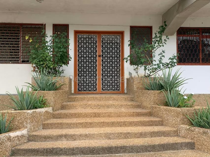 Comercial (Edificio) en Venta en El Marques, Miranda - 9