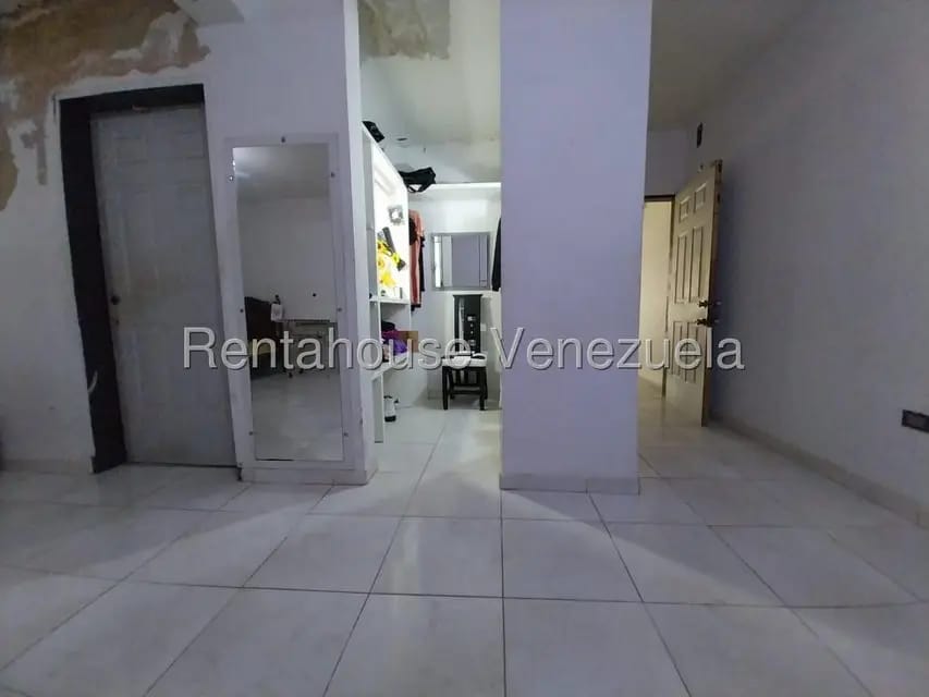 Casa (Duplex) en Venta en Flor Amarillo, Carabobo - 23