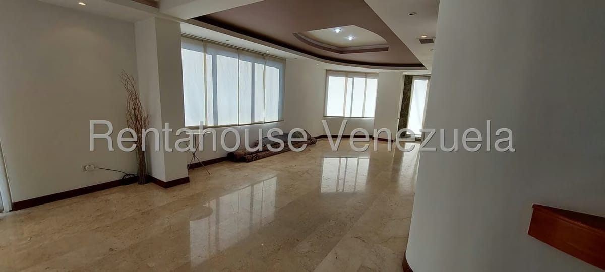 Apartamento (Penthouse) en Venta en Los Naranjos de Las Mercedes, Distrito Metropolitano - 12
