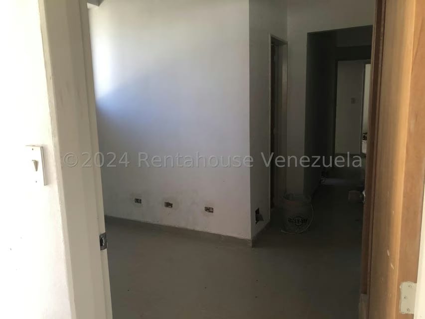 Apartamento (1 Nivel) en Venta en Los Salias, Miranda - 28