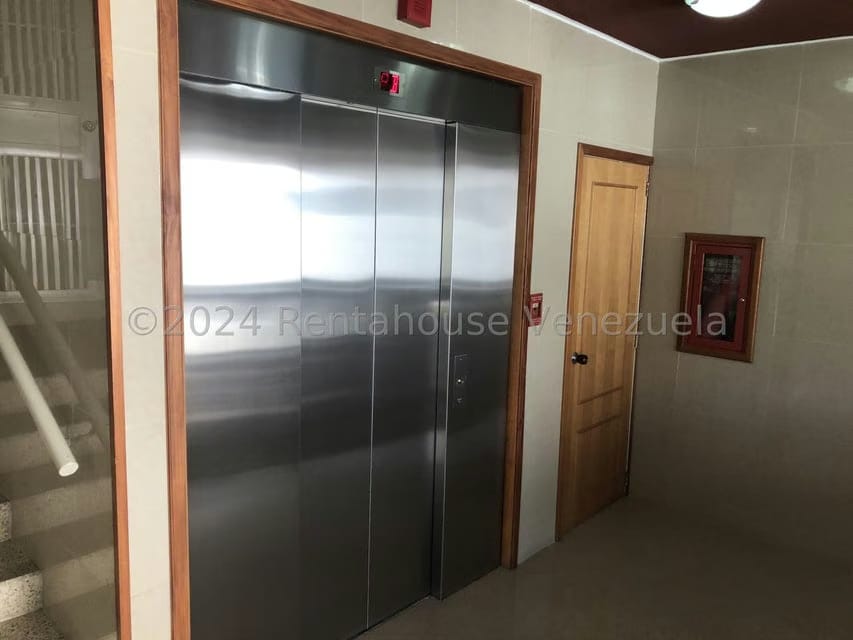 Apartamento (1 Nivel) en Venta en Los Salias, Miranda - 10