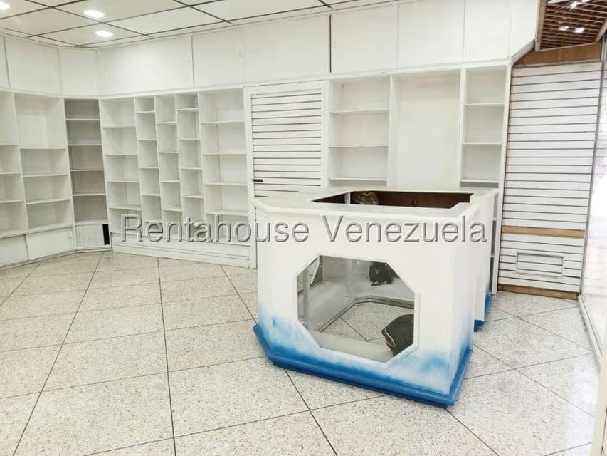 Comercial (Local Comercial) en Alquiler en Centro, Lara - 12