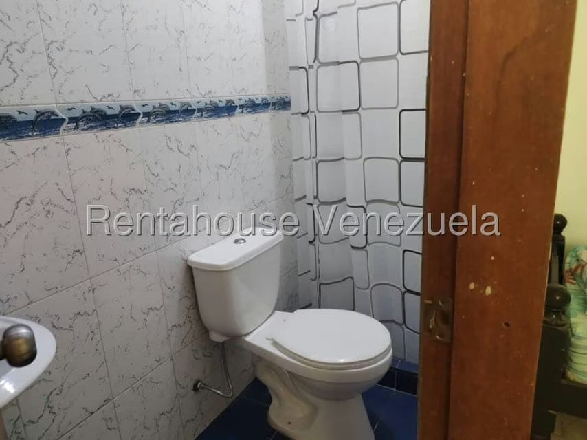 Casa (Multipes Niveles) en Alquiler en Boca de Aroa, Falcon - 26