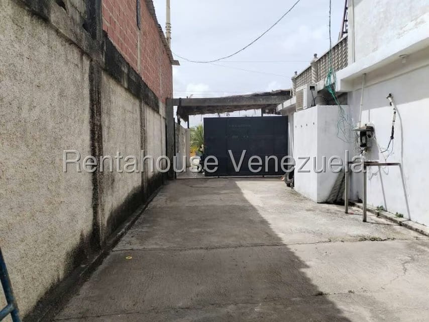 Casa (Multipes Niveles) en Alquiler en Boca de Aroa, Falcon - 5