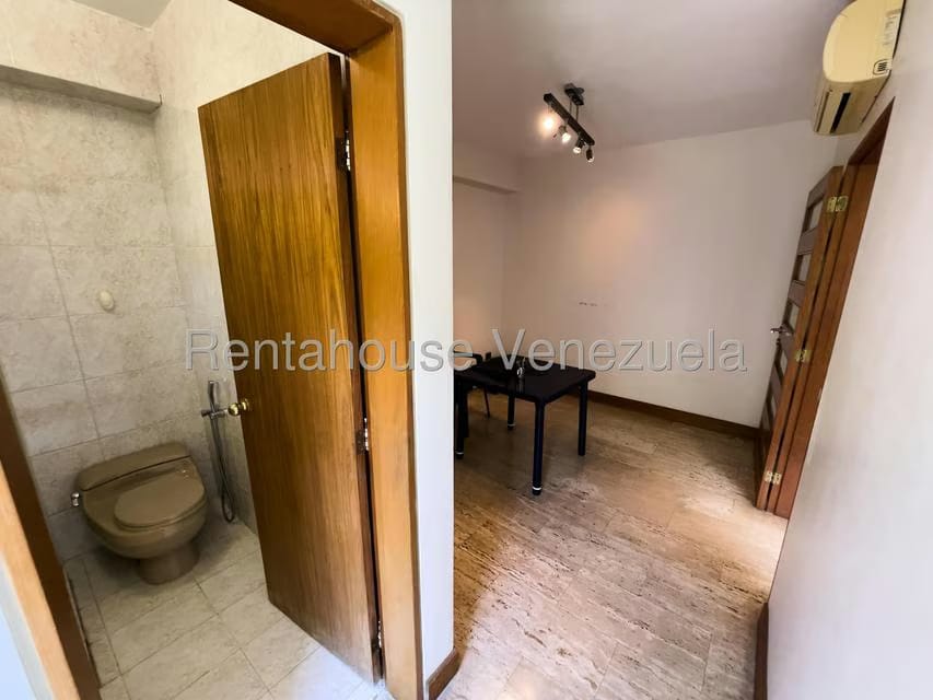 Apartamento (Duplex) en Venta en Miranda, Distrito Metropolitano - 16