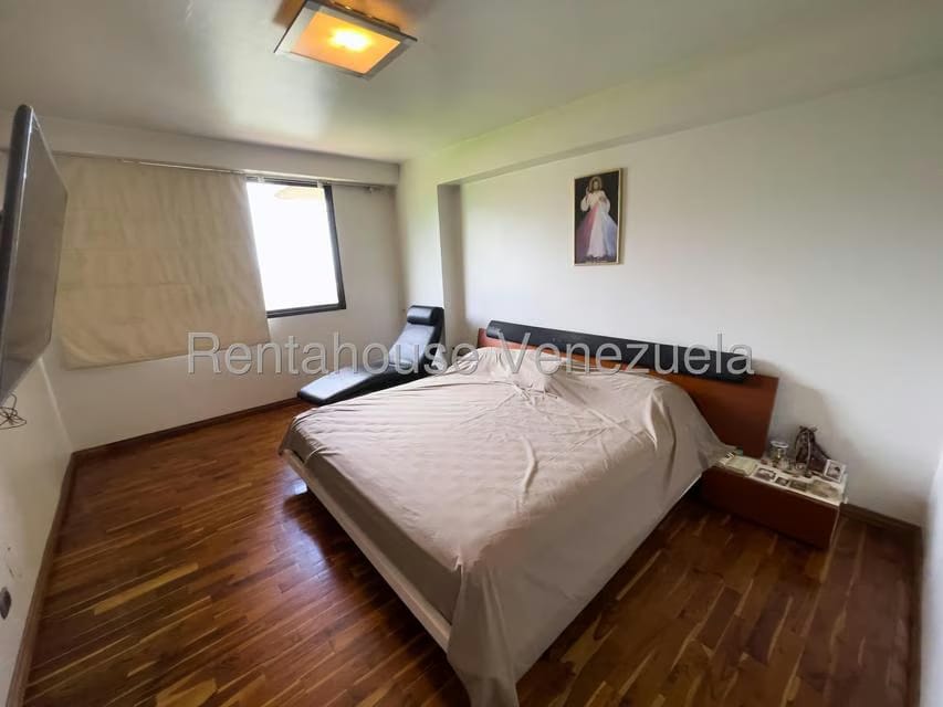 Apartamento (Duplex) en Venta en Miranda, Distrito Metropolitano - 18