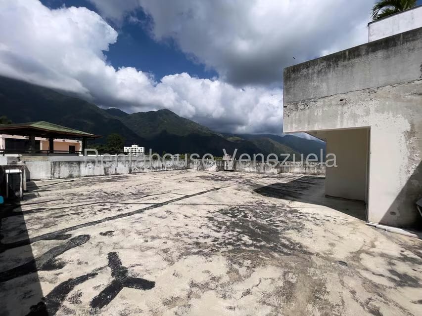 Apartamento (Duplex) en Venta en Miranda, Distrito Metropolitano - 36