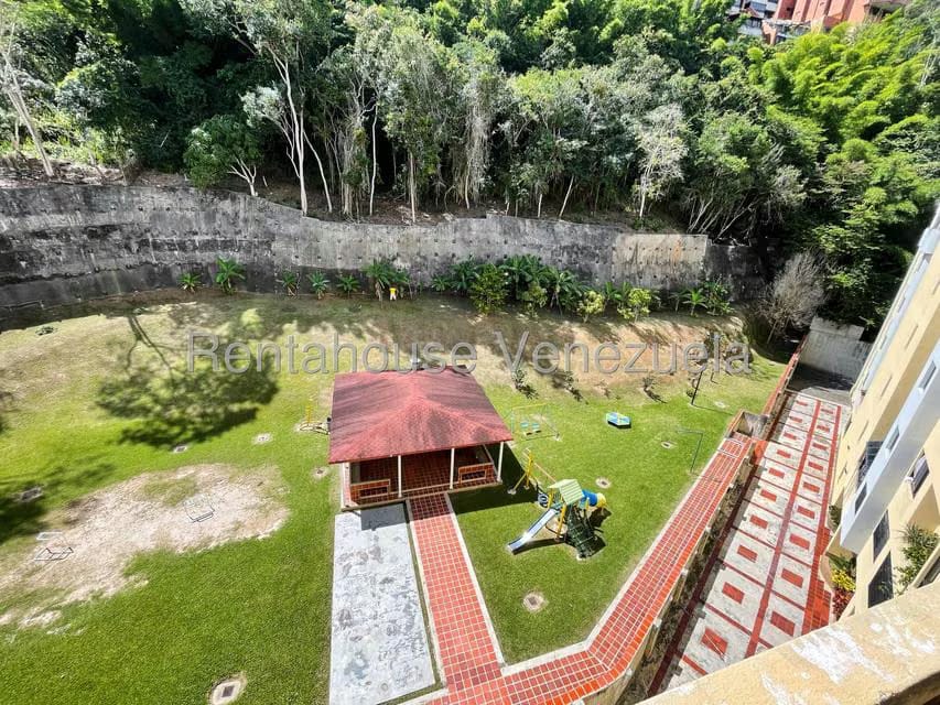 Apartamento (Duplex) en Venta en Miranda, Distrito Metropolitano - 40