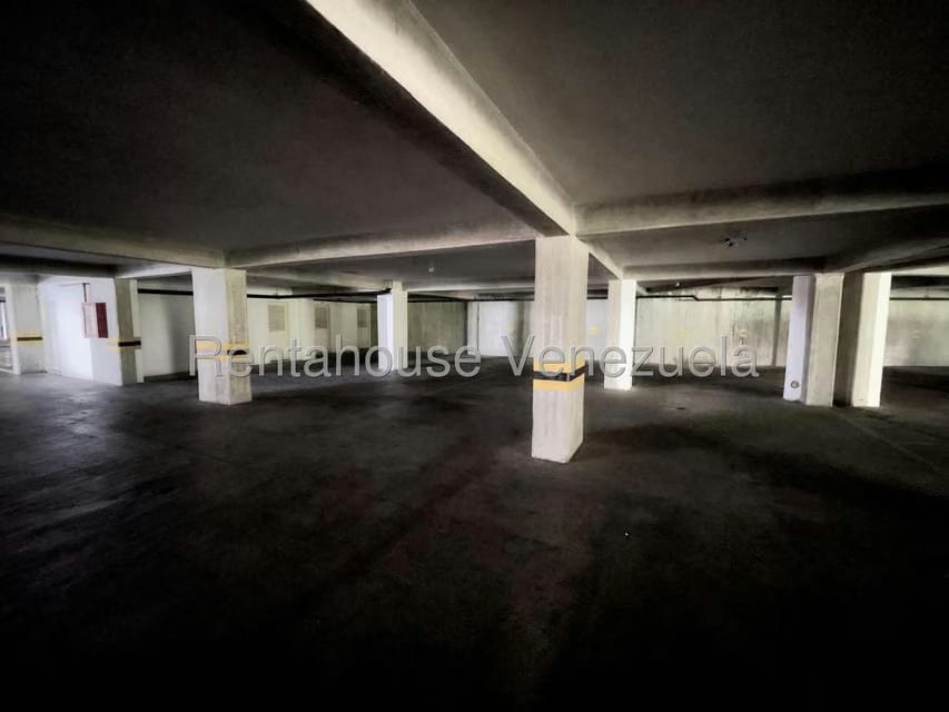 Apartamento (Duplex) en Venta en Miranda, Distrito Metropolitano - 47