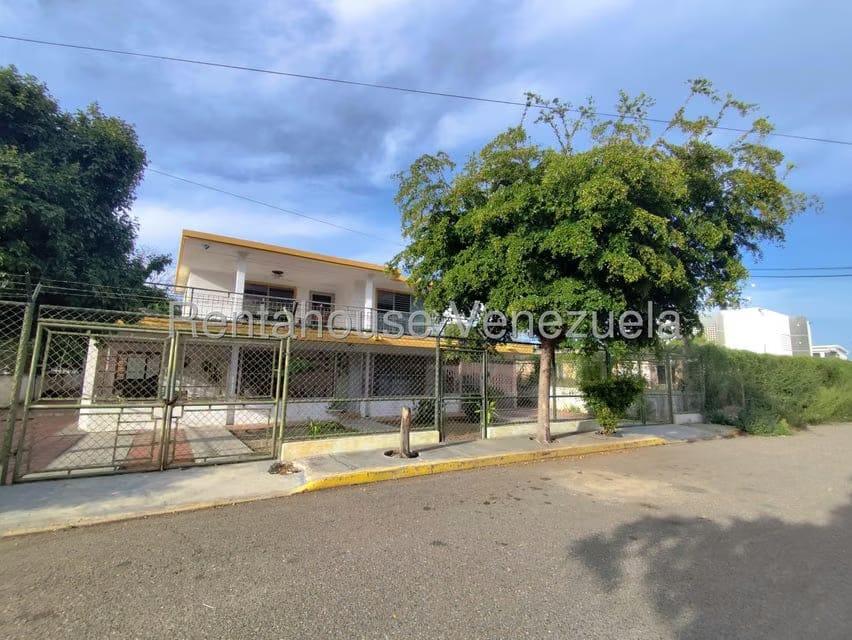 Casa (1 Nivel) en Venta en Las Lomas, Zulia - 2