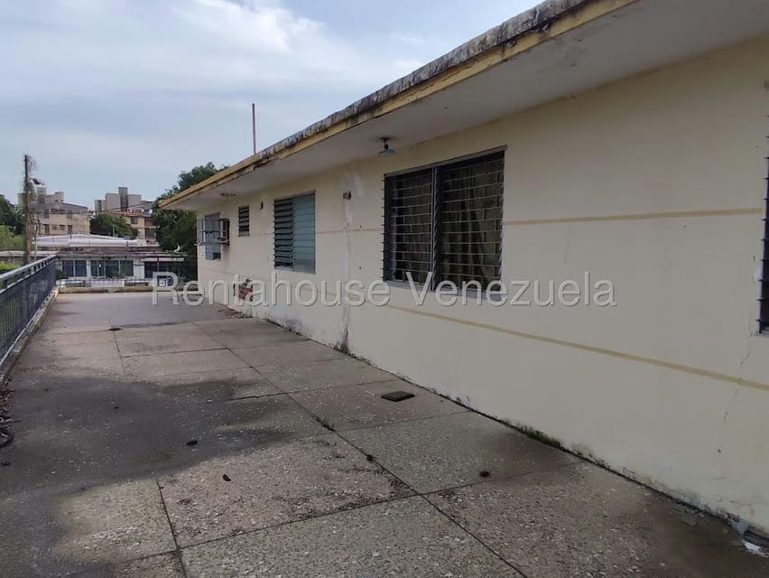 Casa (1 Nivel) en Venta en Las Lomas, Zulia - 32