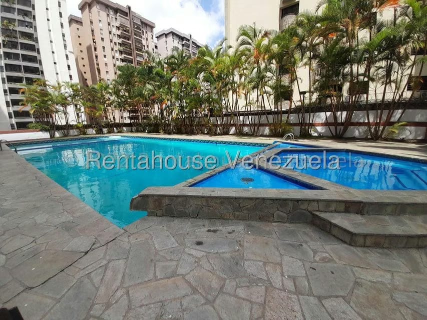 Apartamento (1 Nivel) en Venta en El Cigarral, Distrito Metropolitano - 21