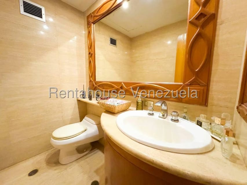 Apartamento (1 Nivel) en Venta en Alta Florida, Distrito Metropolitano - 13