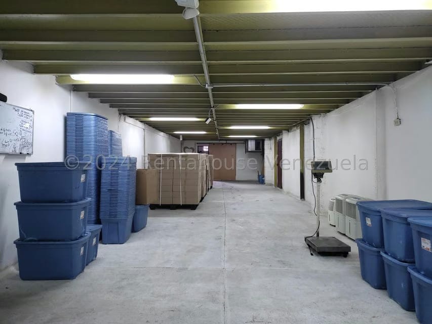 Comercial (Industrial) en Venta en Zona Industrial 2, Lara - 23
