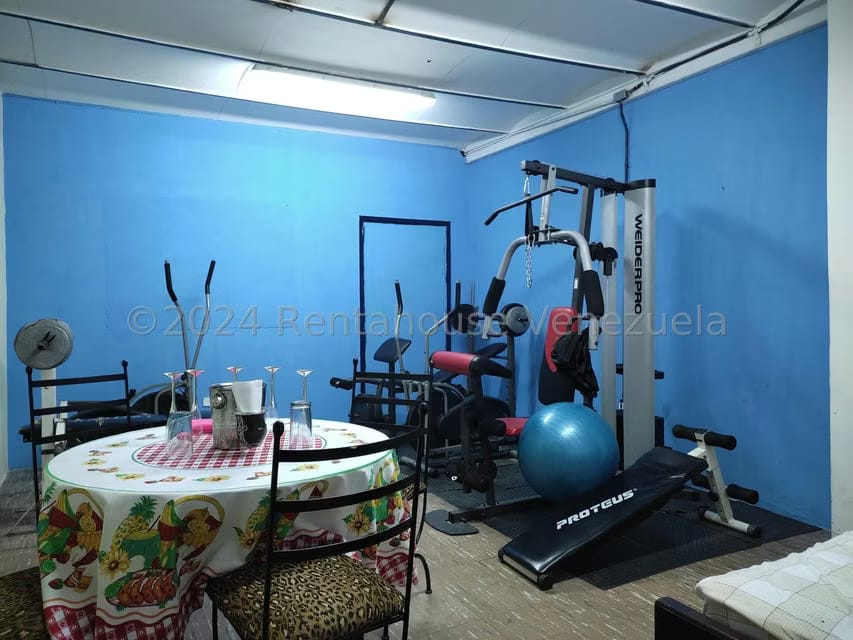Comercial (Industrial) en Venta en Zona Industrial 2, Lara - 29