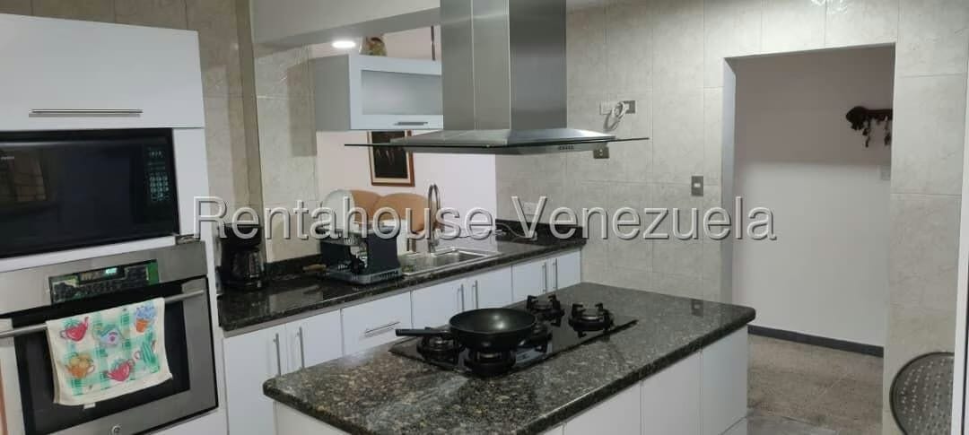 Apartamento (1 Nivel) en Venta en Colinas de La California, Distrito Metropolitano - 2