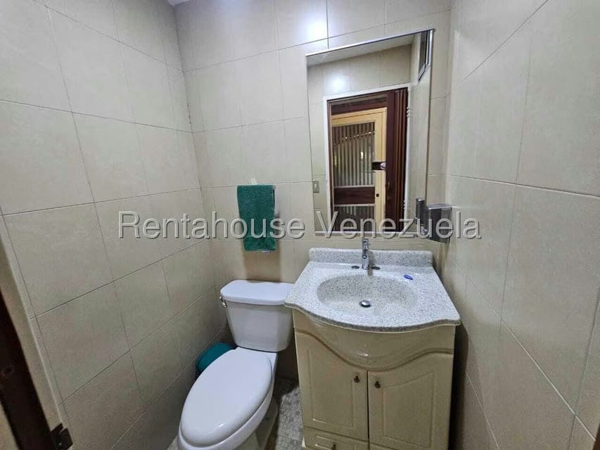 Apartamento (1 Nivel) en Venta en Colinas de La California, Distrito Metropolitano - 14