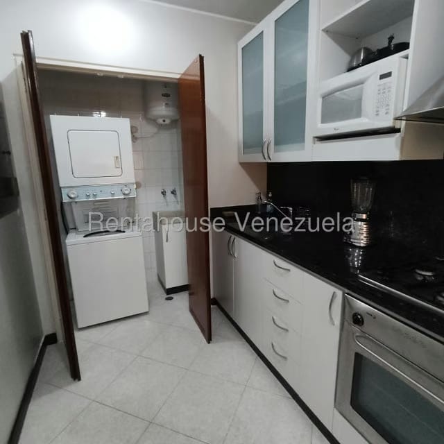 Apartamento (1 Nivel) en Alquiler en El Rosal, Distrito Metropolitano - 5