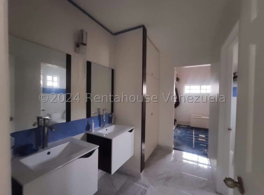 Casa (Duplex) en Venta en Pampatar, Nueva Esparta - 26