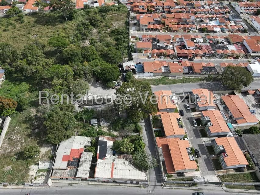 Terreno (Comercial) en Venta en Los Rastrojos, Lara - 4