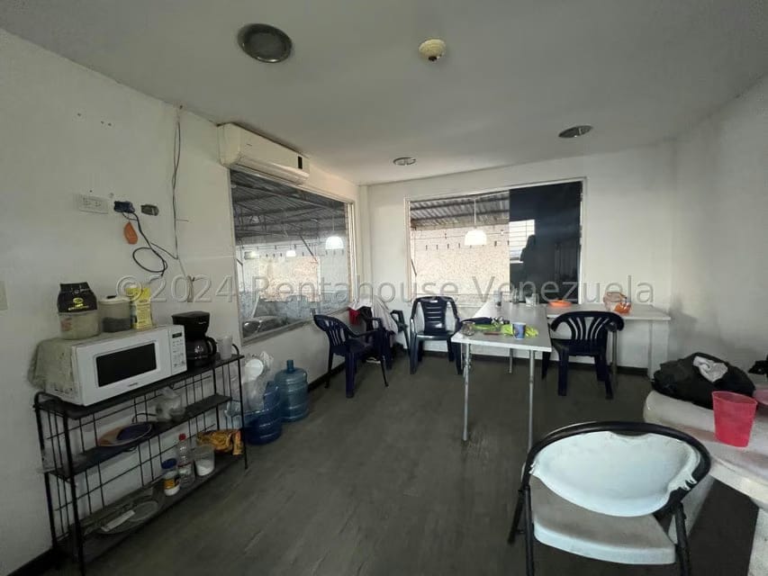 Comercial (Galpon - Deposito) en Venta en La Union, Distrito Metropolitano - 23