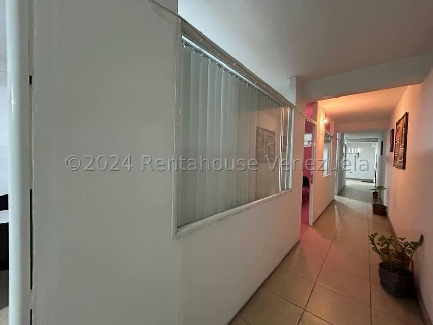 Comercial (Edificio) en Venta en Centro, Lara - 18