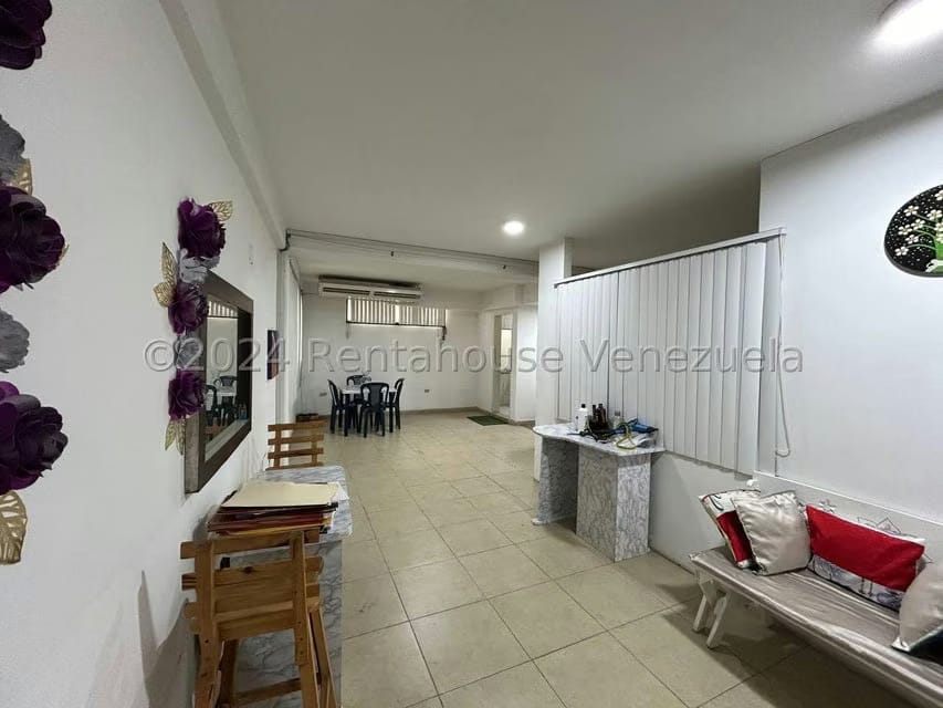 Comercial (Edificio) en Venta en Centro, Lara - 21