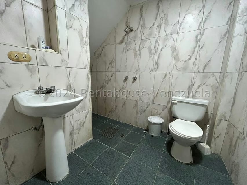 Comercial (Edificio) en Venta en Centro, Lara - 38