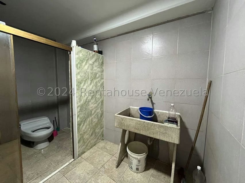 Comercial (Edificio) en Venta en Centro, Lara - 45