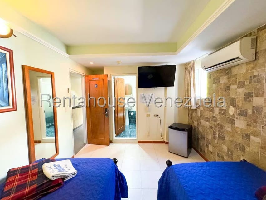 Comercial (Local Comercial) en Venta en Playa Grande, Vargas - 24