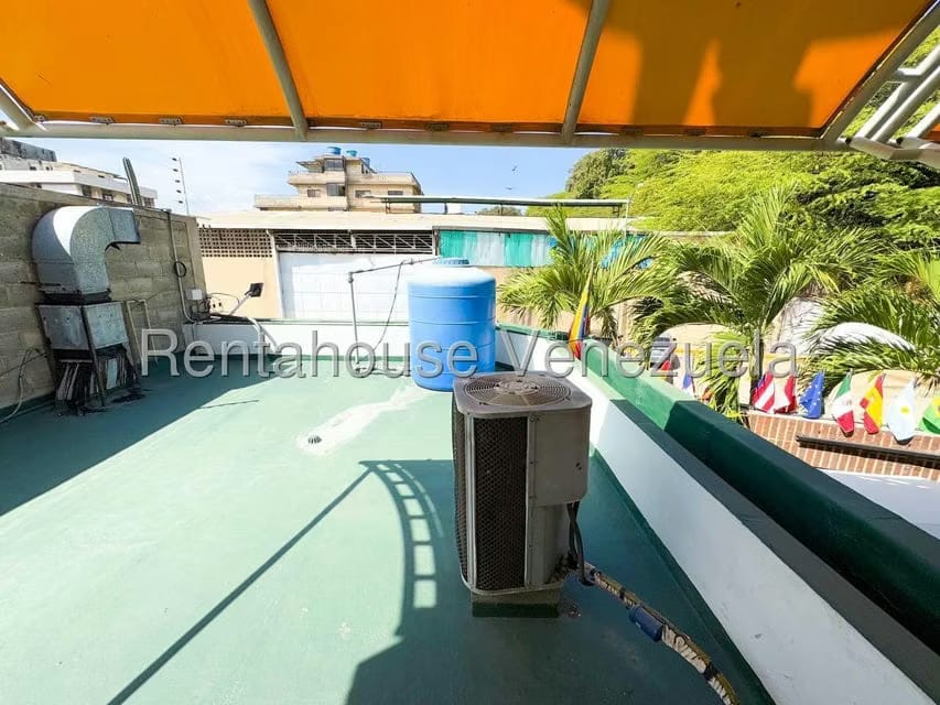 Comercial (Local Comercial) en Venta en Playa Grande, Vargas - 62