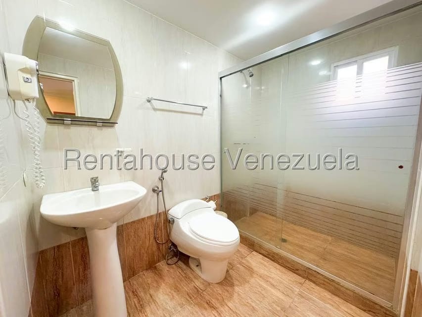 Comercial (Local Comercial) en Venta en Playa Grande, Vargas - 69