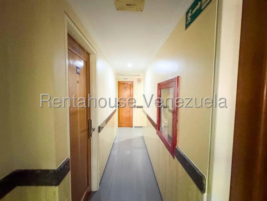 Comercial (Local Comercial) en Venta en Playa Grande, Vargas - 76