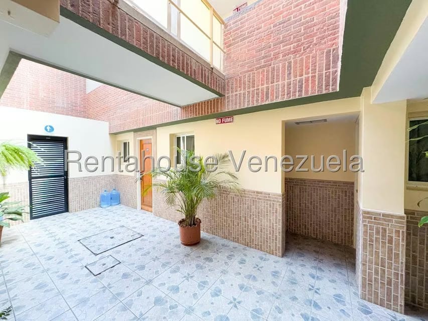 Comercial (Local Comercial) en Venta en Playa Grande, Vargas - 83