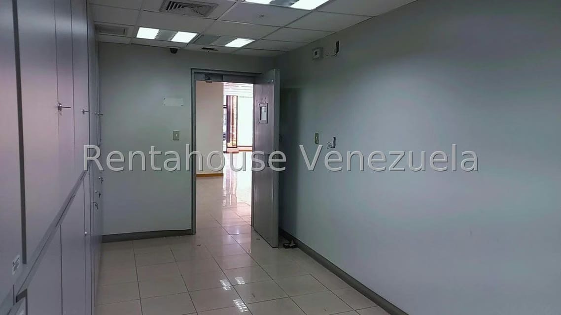 Comercial (Local Comercial) en Venta en Los Ruices, Distrito Metropolitano - 14