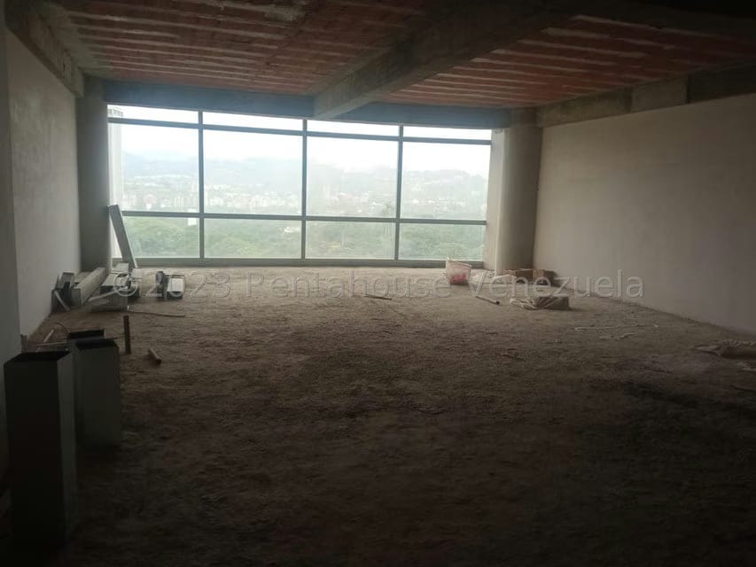 Comercial (Oficina) en Alquiler en Los Dos Caminos, Distrito Metropolitano - 8