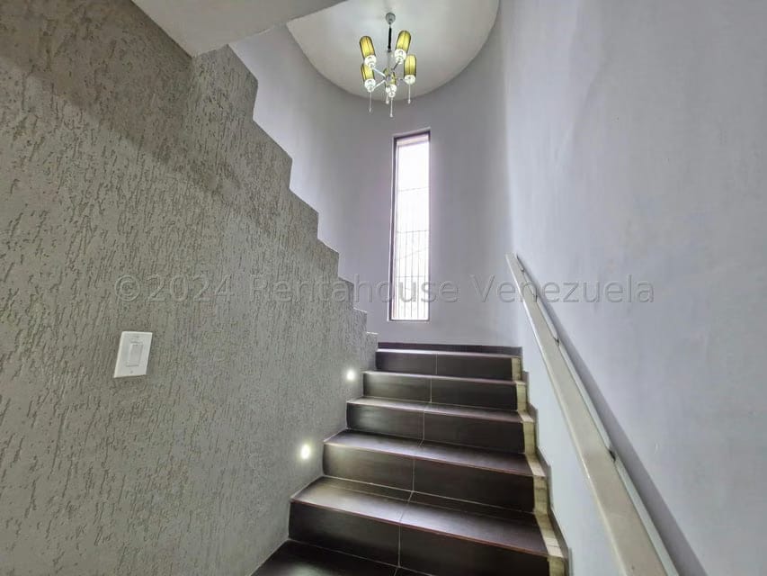 Casa (Duplex) en Venta en Conjunto Residencial Las Carolinas II, Aragua - 18