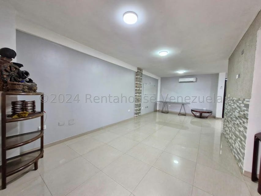 Casa (Duplex) en Venta en Conjunto Residencial Las Carolinas II, Aragua - 4