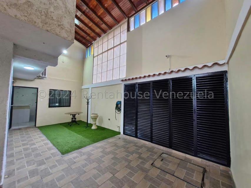 Casa (Duplex) en Venta en Conjunto Residencial Las Carolinas II, Aragua - 40