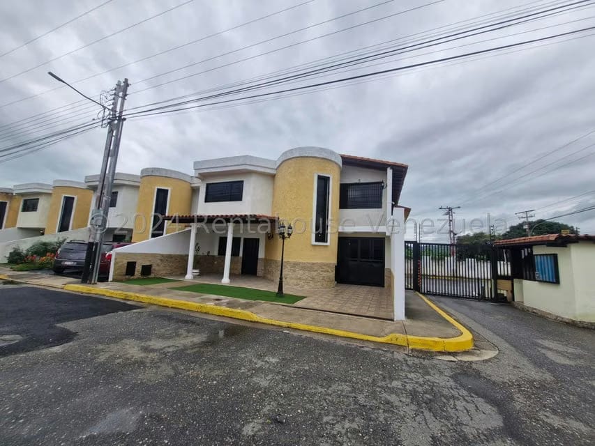 Casa (Duplex) en Venta en Conjunto Residencial Las Carolinas II, Aragua - 46
