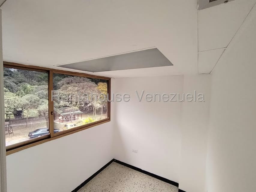 Comercial (Local Comercial) en Venta en Prados del Este, Distrito Metropolitano - 14