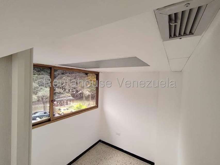 Comercial (Local Comercial) en Venta en Prados del Este, Distrito Metropolitano - 17