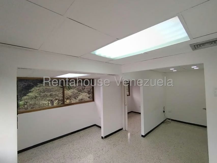 Comercial (Local Comercial) en Venta en Prados del Este, Distrito Metropolitano - 18