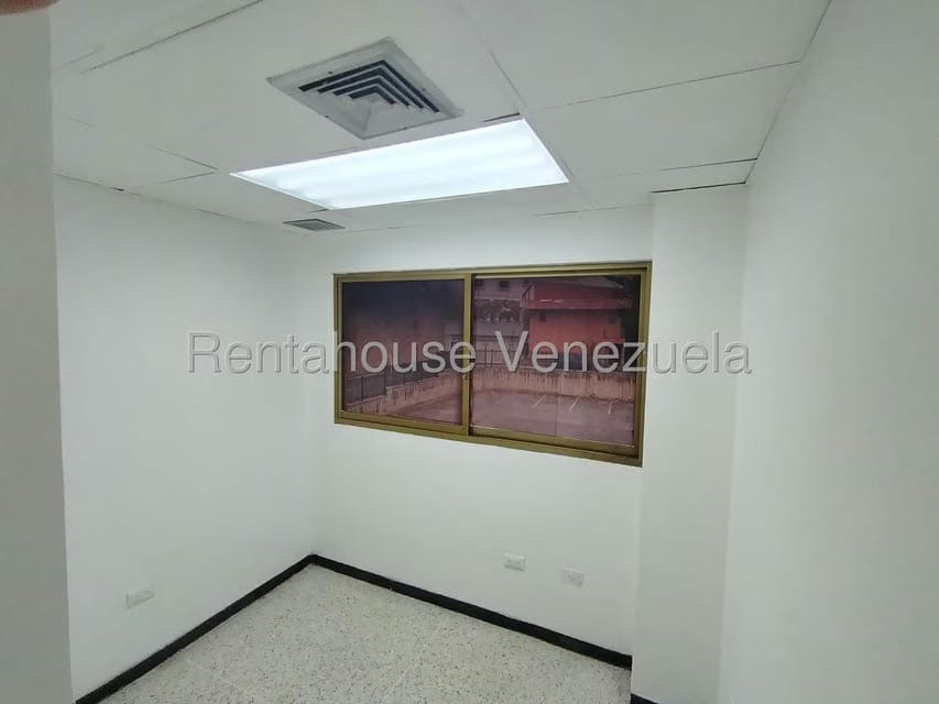 Comercial (Local Comercial) en Venta en Prados del Este, Distrito Metropolitano - 10