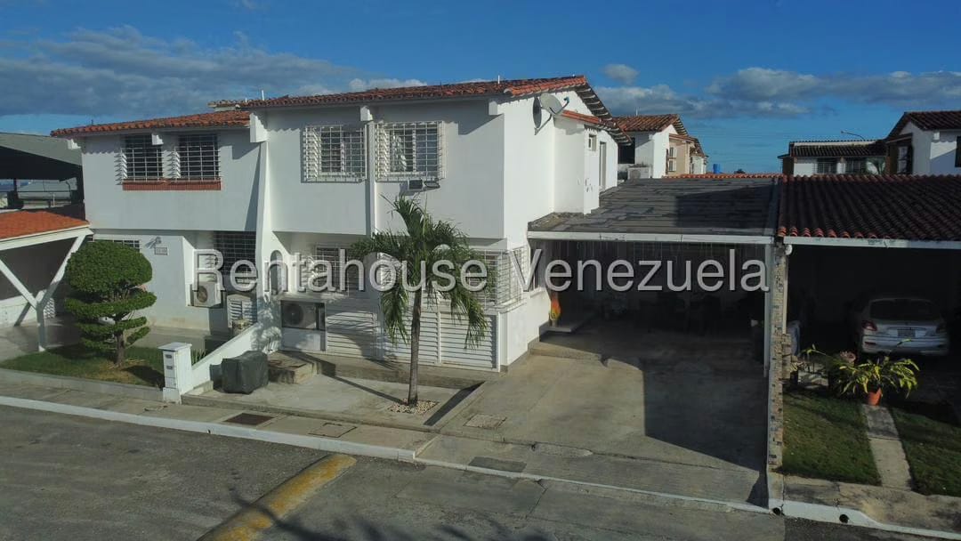 Casa (Multipes Niveles) en Venta en Canas Verdes, Lara