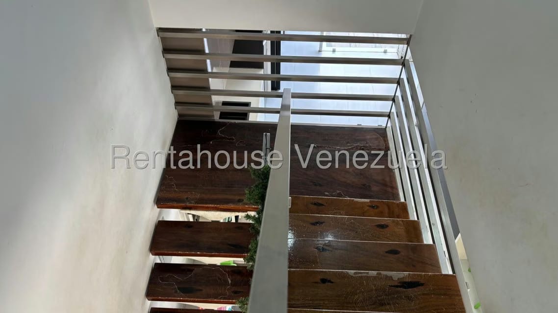 Casa (Multipes Niveles) en Venta en Canas Verdes, Lara - 17