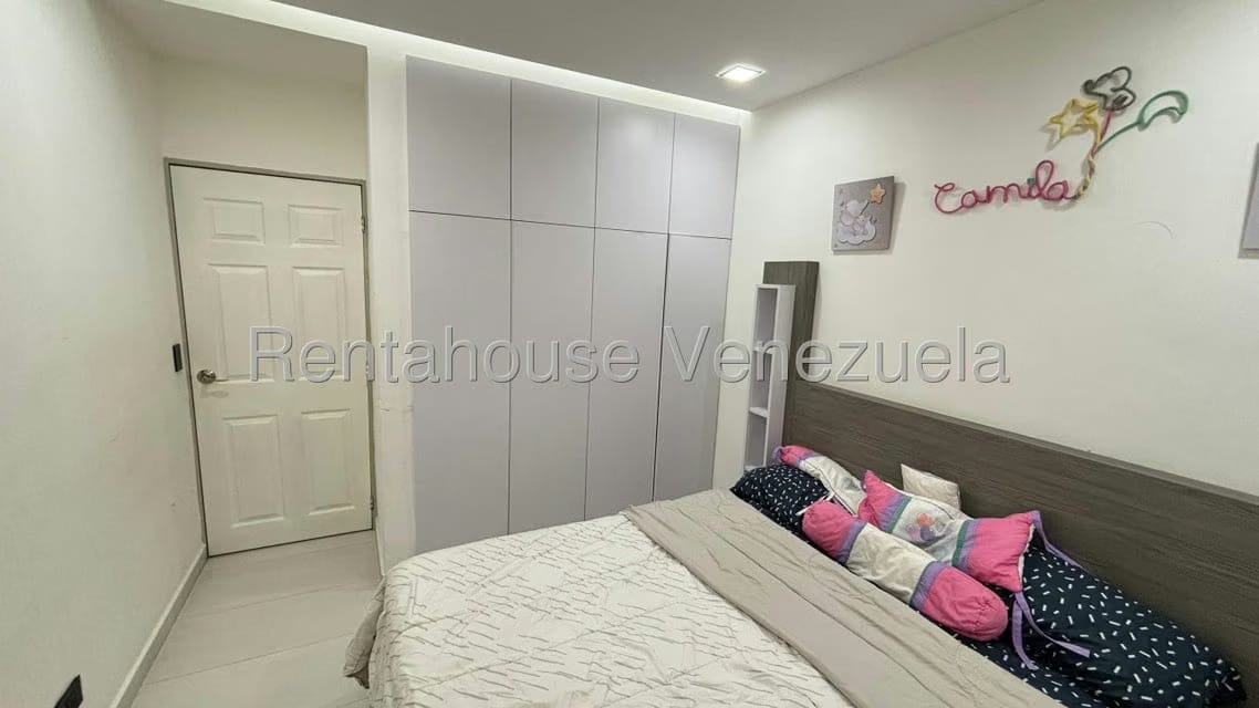 Casa (Multipes Niveles) en Venta en Canas Verdes, Lara - 19