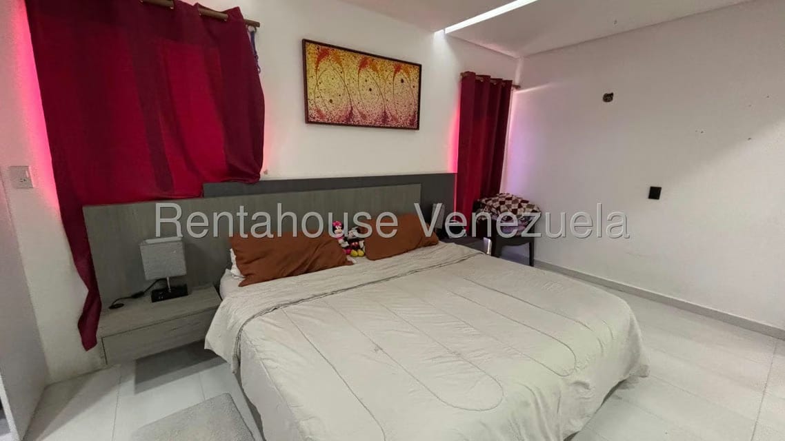 Casa (Multipes Niveles) en Venta en Canas Verdes, Lara - 27