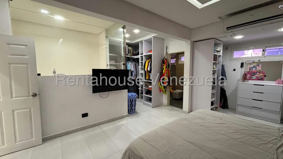 Casa (Multipes Niveles) en Venta en Canas Verdes, Lara - 33